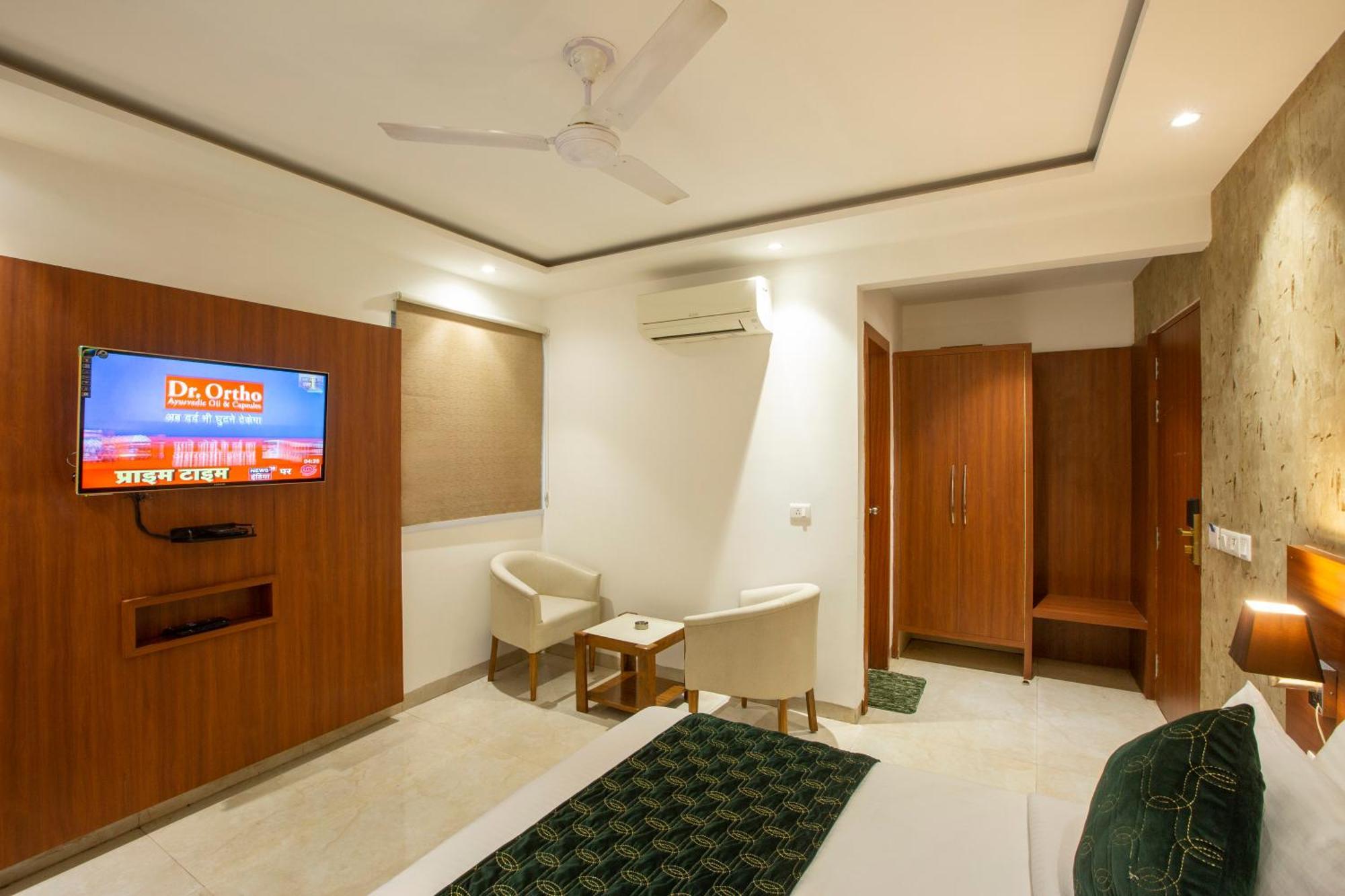Hotel Arch Suites - Near Aerocity Nueva Delhi Exterior foto
